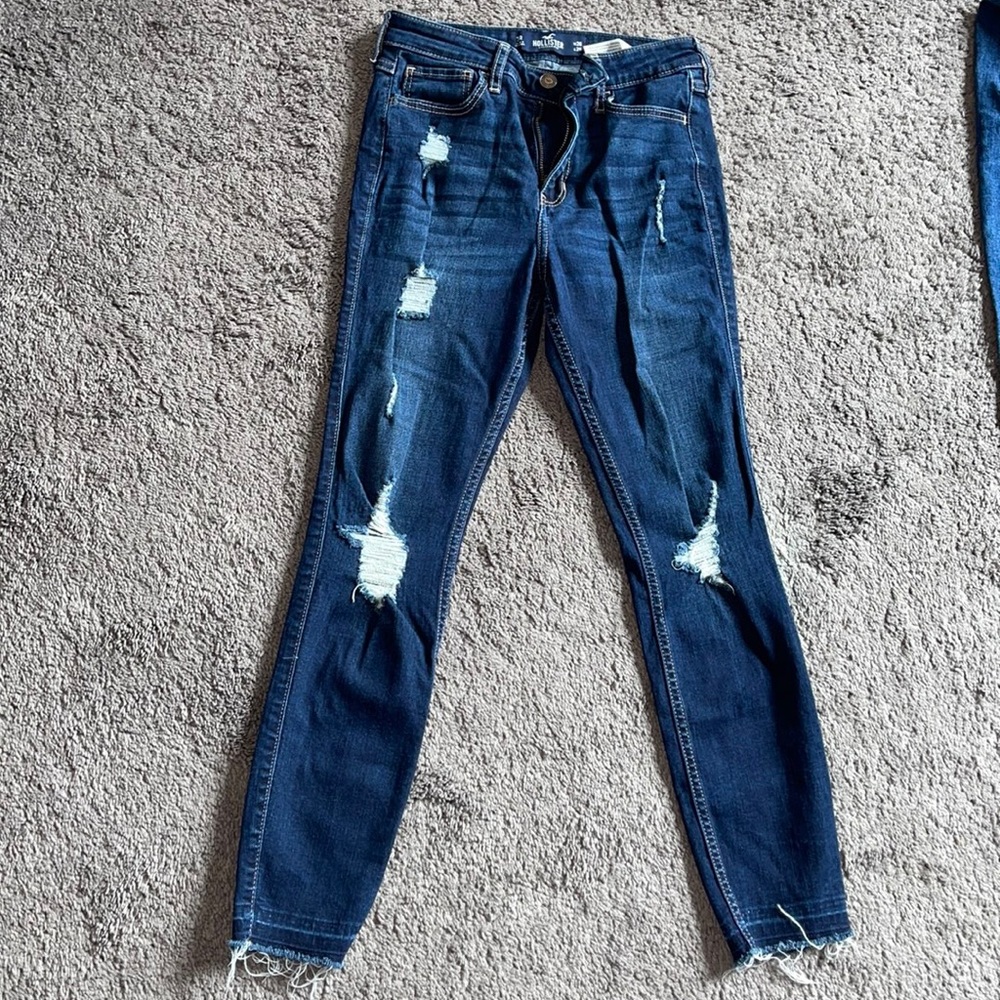 Dark navy blue jeans, great condition